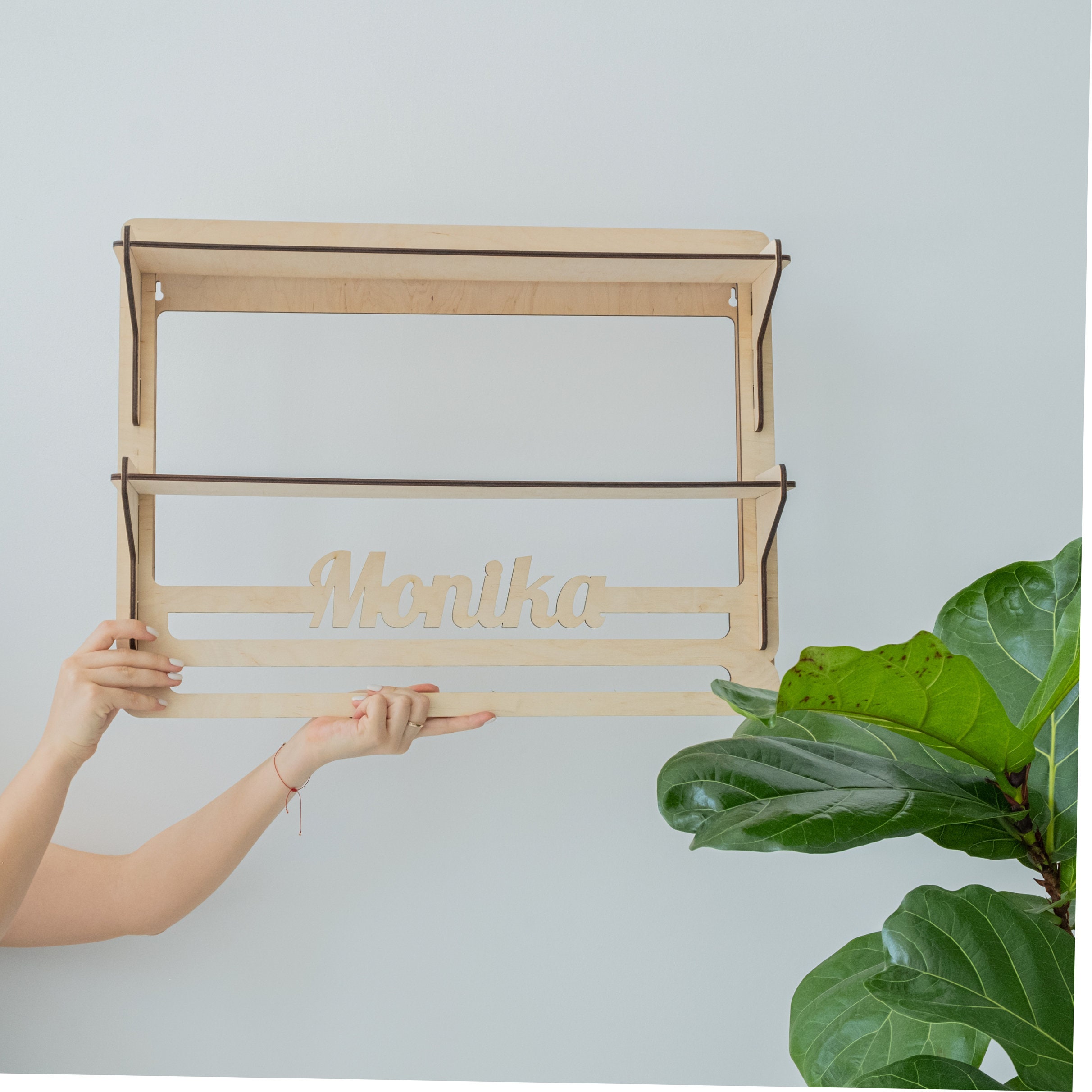 PORTA MEDAGLIE DSVENROLY In Legno - Con 25 Ganci Per Trofei E Pettorali