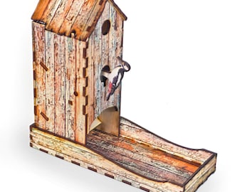Torre de dados con comedero para pájaros Woodpecker para Wingspan. Impresión UV directa sobre material resistente