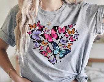 某メーカー Vintage Butterflies T Shirt, for a Aesthetic, Distressed or カットソー(長袖/七分)