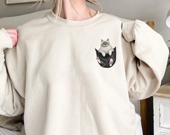 Cat Shirt, Cute Cat Shirt, Cat Lover Shirt, Pocket Cat T shirt, Cat Mom Tee, Cute Kitty in Pocket Tee, Gift for Cats Lover, Cat Mom Shirt