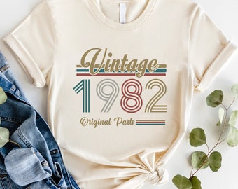 43rd Birthday Shirt,Vintage 1982 Shirt,43rd Birthday Gift For Women,43rd Birthday Gift For Men,43rd Birthday Best Friend, 43rd BirthdayWoman