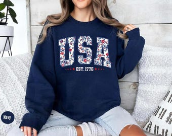 Floral USA Sweatshirt, American Girl Sweatshirt, USA Est 1776 Sweatshirt, Girly 4th of July Shirt, Patriotic Women Shirt, Flower USA Shirt
