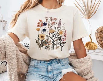 Boho Cottagecore Tshirt, Wildflowers T shirt, Vintage Pressed Flowers Shirt, Botanical Floral Tee, Gift for Gardener,Floral Shirt,Flower Tee