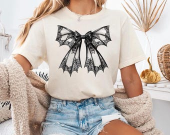 Halloween Bat Gothic Coquette Bow Shirt, Retro Halloween Shirt, Gothic Shirt, Black Bow Fall, Bat Shirt, Halloween Vampire Bat Vintage, Bats
