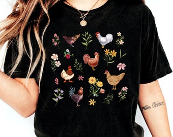 Wildflower Chicken Shirt, Ladies Chicken Tshirt, Chicken T shirt, Chicken Lover, Chicken mom Tee, Cottagecore Farm Girl T-shirt, Farmer Gift