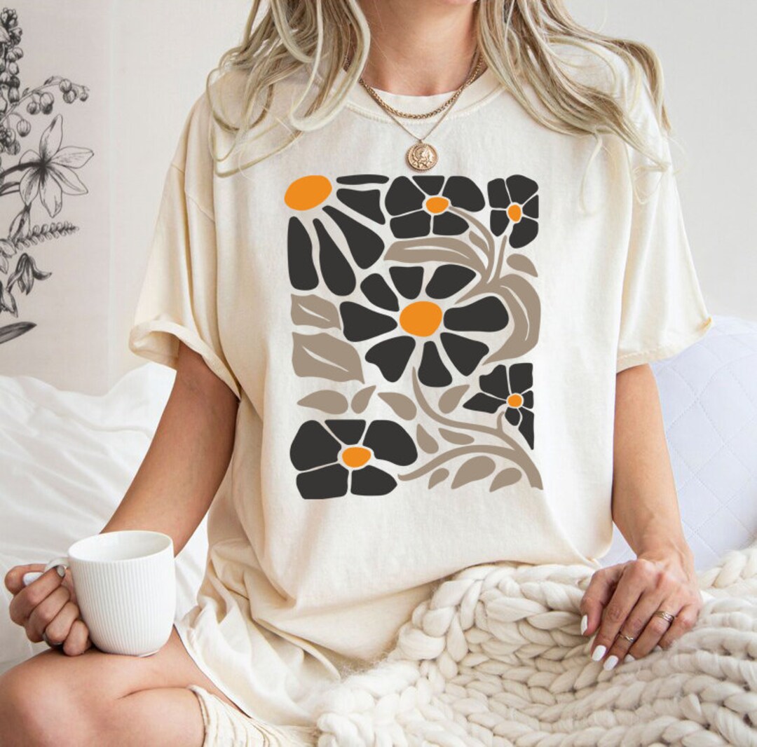 Boho Flower Shirt, Wildflower Shirt Women, Floral Minimalist Shirt ...
