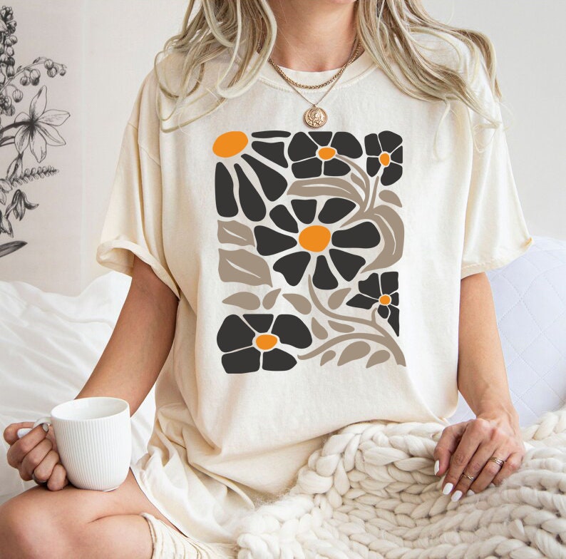 Boho Flower Shirt, Wildflower Shirt Women, Floral Minimalist Shirt, Flower Print Shirt, Woman Gift, Cottagecore Boho Shirt, Pressed Flowers