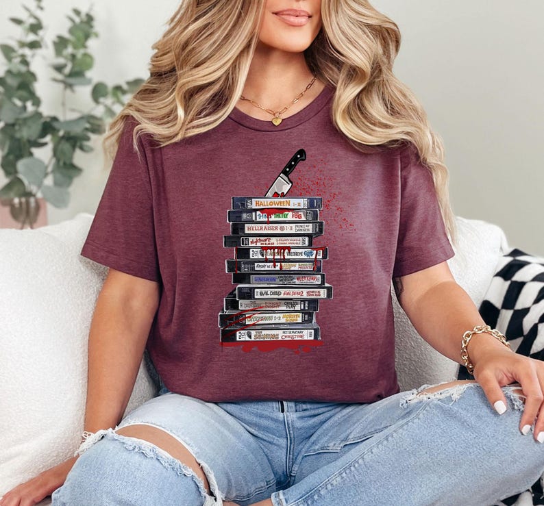 Vintage 90s Halloween Movies, Retro Horror Night Halloween Movie Shirt, Halloween Vibes Tee, Halloween Shirt, Horror Movies Characters Shirt imagem 1