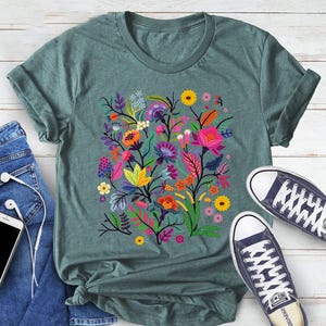 Wildflower Tshirt, Wild Flowers Shirt, Floral Tshirt, Flower Shirt, Gift for Women, Ladies Shirts, Best Friend Gift Shirt,Nature Lover Shirt