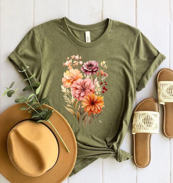 Wildflower Shirt, Vintage Cottagecore Shirt, Floral T-Shirt, Pastel Floral Nature Shirt, Naturel Flower Shirt, Gift for Women,Watercolor Tee