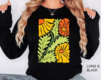 Boho Daisy Flower Sweatshirt, Botanical Tee, Boho Tee, Wildflower Shirt, Plant Shirt, Retro Floral T-Shirt, Gardener Trendy Gift,Cottagecore