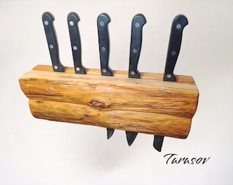 Knife block wall mounted in wood, Kitchen knife holder, Knife organizer, Wooden wall board for storing knives Elegant Walnut