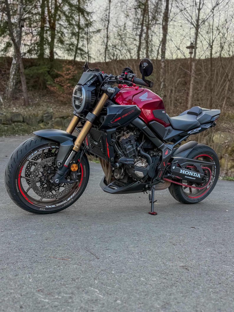 Custom Metallic/Acryllic Motorbike Parts: Honda CB650R neo (set of 8) Acrylic-Black & red