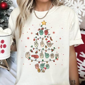 Camiseta de árbol de Navidad en lenguaje de señas, camiseta de Feliz Navidad en ASL, camiseta navideña con lenguaje de manos, regalo para la concientización sobre la sordera, LS714