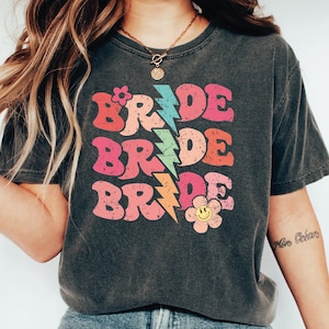 Retro Bride Shirt, Colorful Bride To Be Tee, Wedding Party Shirt Ideas, Bachelorette Bride Gift, Bridal Shower Gift, Honey Moon Shirt LS188