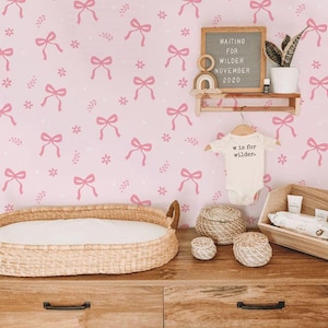 Carta da parati in tessuto per bambini con fiocco rosa Coquette, stacca e attacca