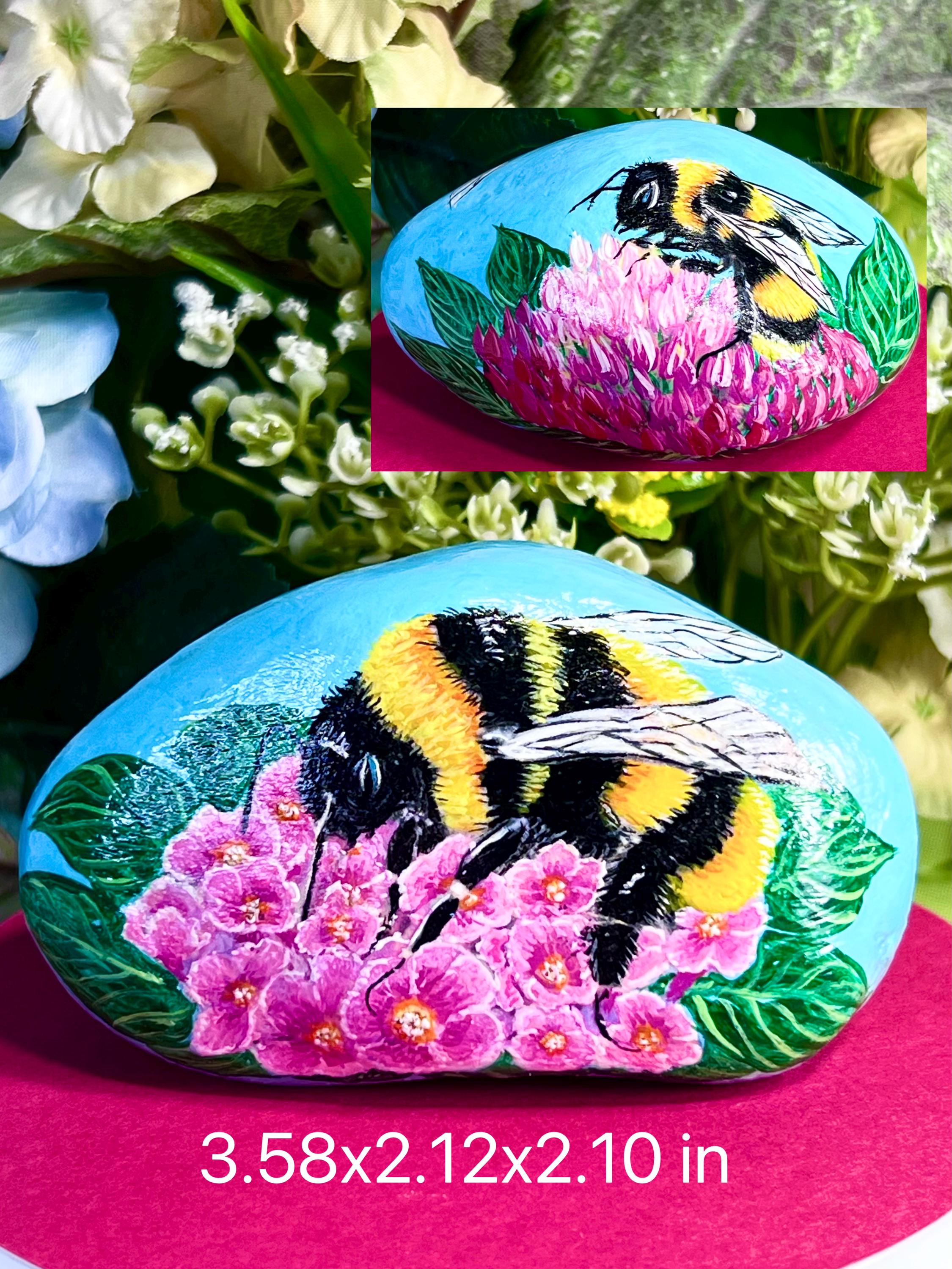 Bee Painted Rock - Etsy