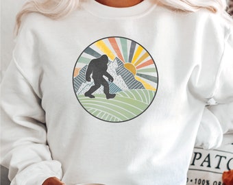 Vintage Style Big Foot Sweatshirt, Retro Sunset Sasquatch Hoodie, Unisex Sweatshirt Hoodie, A191