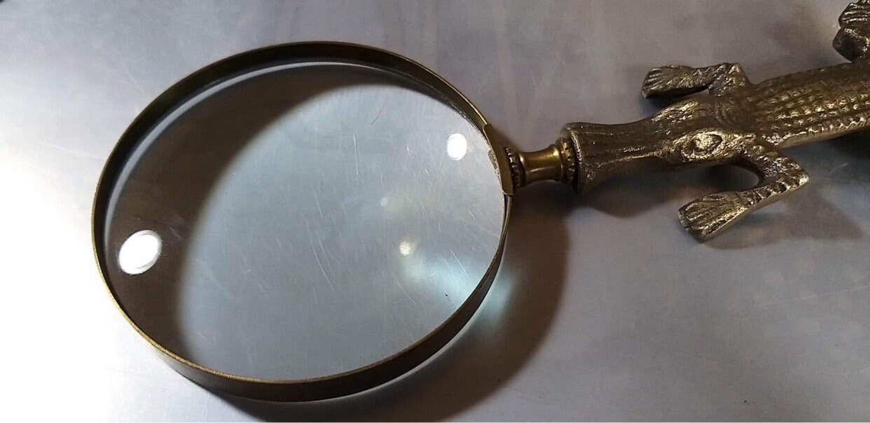 Antique Magnifying Lens OPT32 