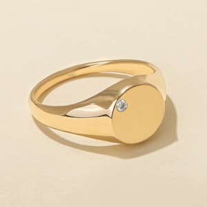 Signet diamond ring/ 14k solid gold signet ring/ signet design ring/minimal design