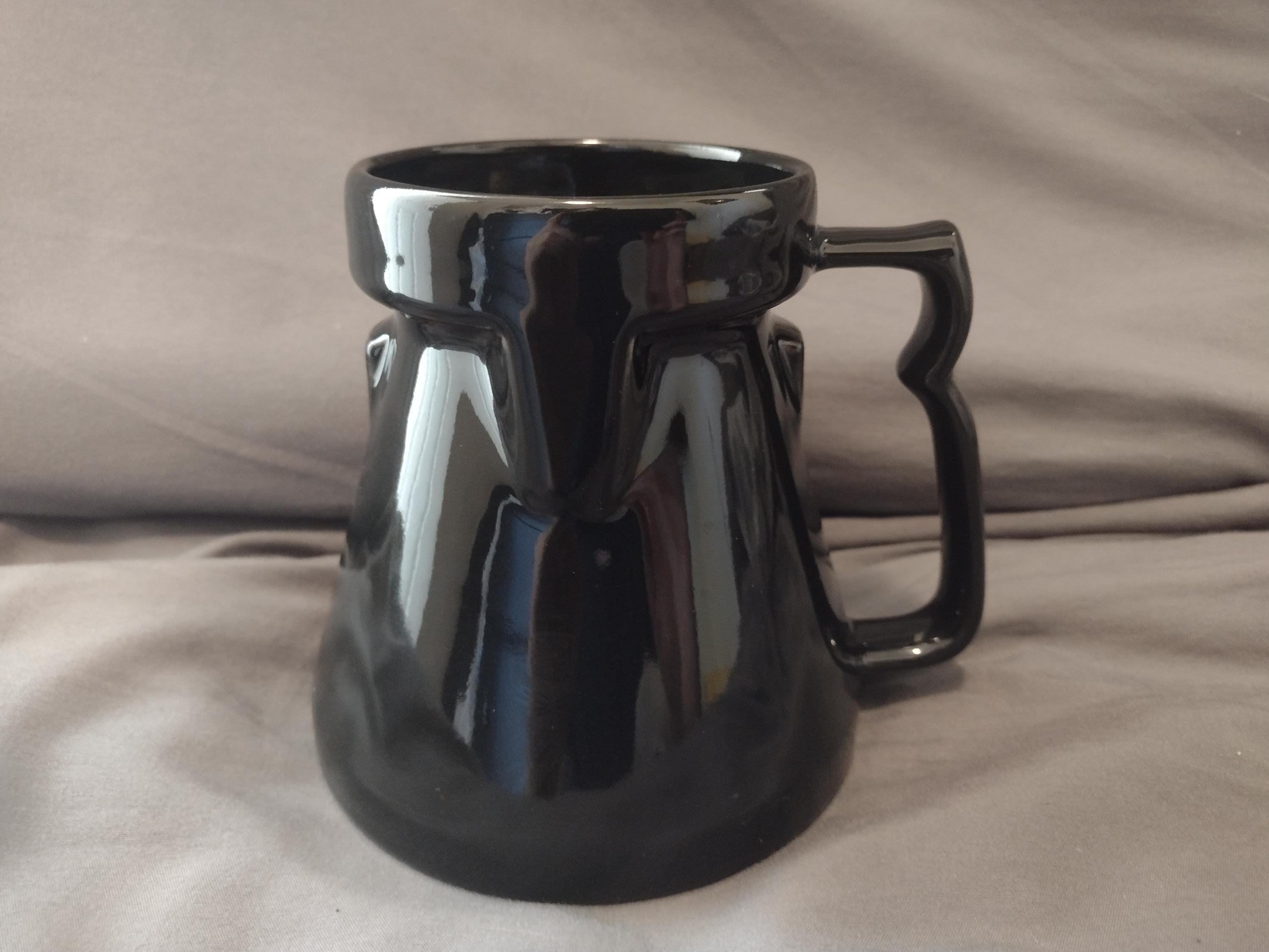 Star Trek Deep Space Nine Quark's Bar Raktajino Coffee Mug Cup DS9