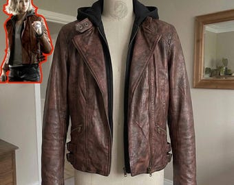 Resident Evil 9: Requiem Grace Ashcroft Leather Jacket with Hood - Maroon/Burgundy Cosplay Biker Jacket Grace Ashcroft Cosplay