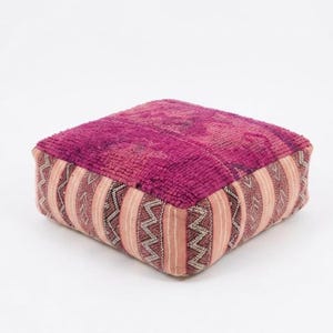 Handgewebter Vintage-Kelim-Patchwork-Haustierbettbezug – Boho-Ottomanen-Pouf