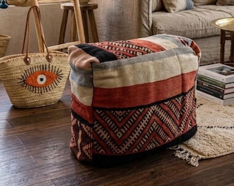 Moroccan handmade wool pouf - vinateg squar pouf - ottoman pouf -colorful floor cushion - moroccan kilim pouf vintage