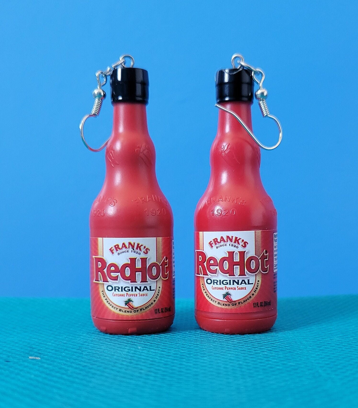 Mini Tabasco Hot Sauce Keychain - Includes 3 Mini Hot Sauce Bottles (.35oz)  With Travel Hot Sauce Key Chain and Refill Funnel - Red Tabasco Hot Sauce
