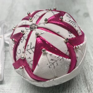 Fabric foam pink lightbulb ornament main image 1