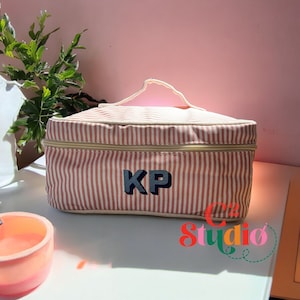 Gepersonaliseerd monogram monogram kleurrijke make-uptas, cadeaus bruidsmeisjes, vrouwenclub, bruiloft, treinkoffer, terug naar school, universiteitsbenodigdheden