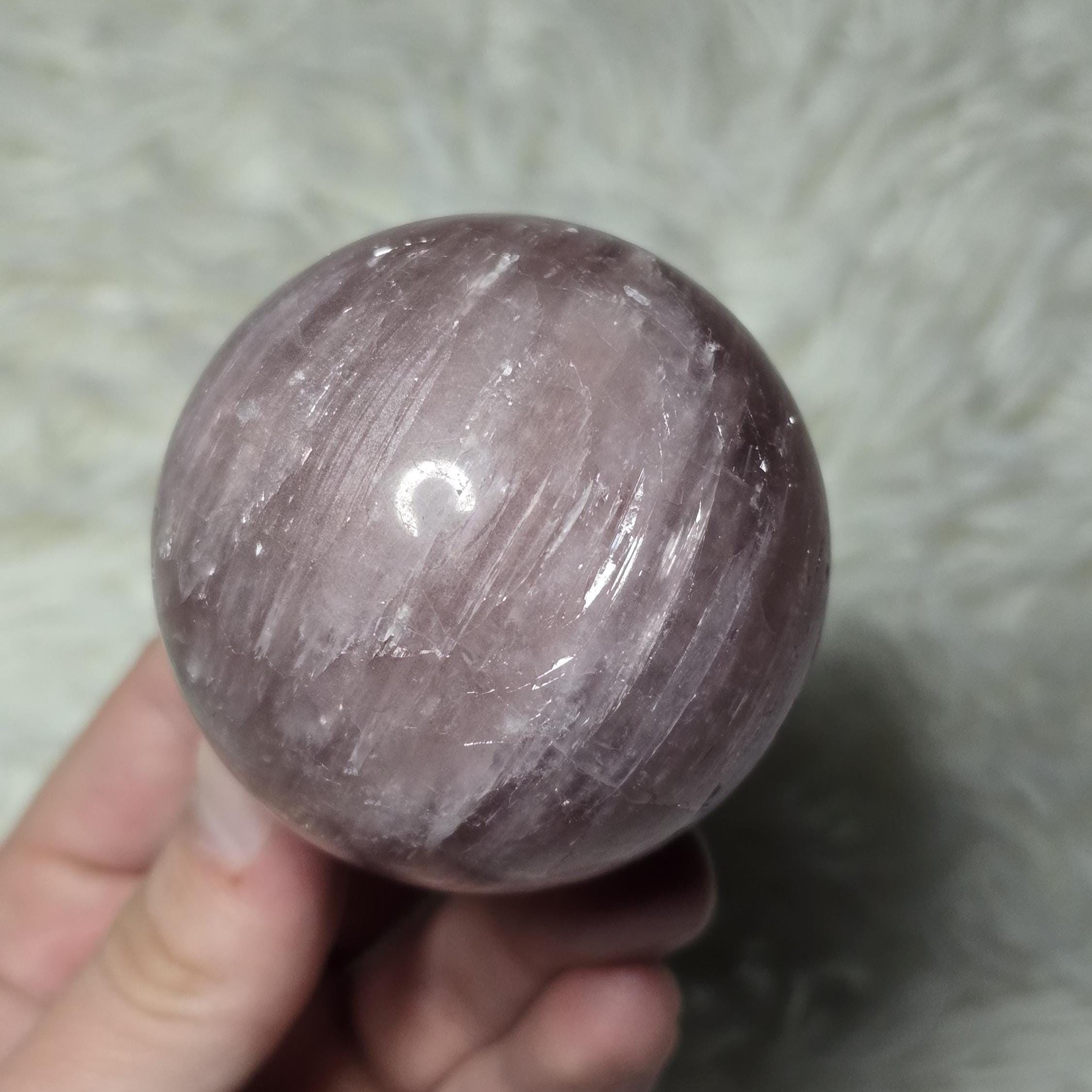 ロシア産ピンクトルマリンのスフィア（キャッツアイ効果） 8/10 22時