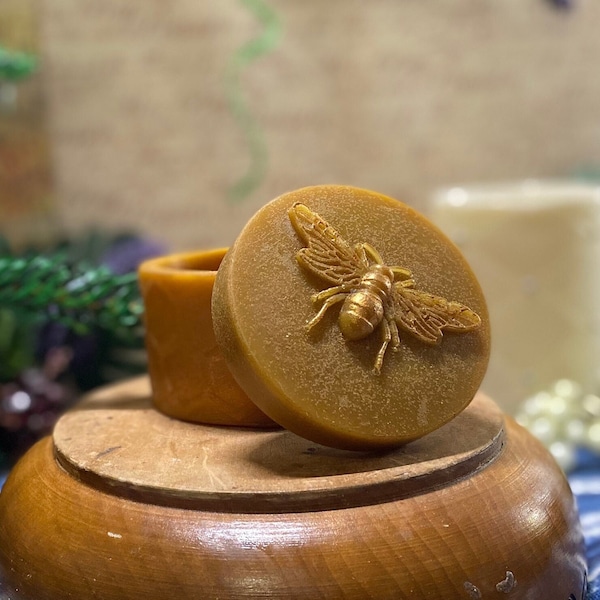 Magical Golden Beehive Box,  Beeswax dusted w/ Cinnamon, Offering Box