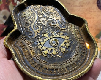 Hamsa Hand Mandala, Blackened Beeswax w Cinnamon Scent | Primitive Decor | Ornament