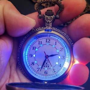 Leather case included High Quality Vintage Quartz Pocket Watches Necklace Steampunk with Chain Pocket Clock Gifts For Men Women