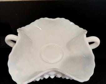 Fenton Hobnail Milk Glass Double Handle Bon Bon Candy Dish 7x7x3 Vintage