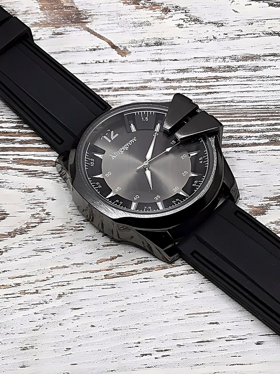 Minimalist Watch Men, Analog Quartz Clock
