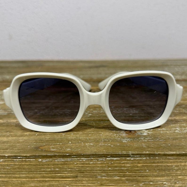 Vintage White Chunky Square Sunglasses Mod Retro Oversized Minimalist Coastal image 1
