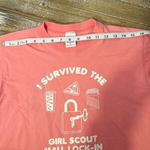 Vintage Girl Scouts T-Shirt 1991 Mall Lock In Retro Emo Preppy Pink Women’s Small image 6