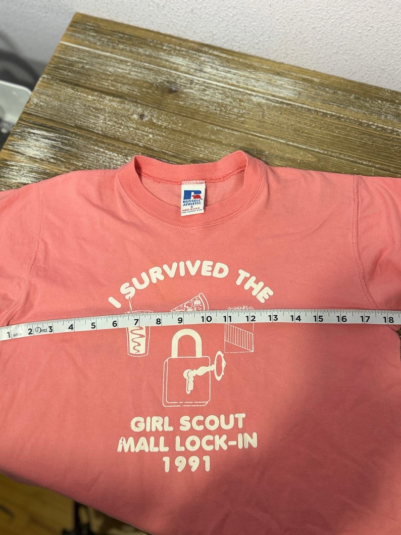 Vintage Girl Scouts T-Shirt 1991 Mall Lock In Retro Emo Preppy Pink Women’s Small image 7