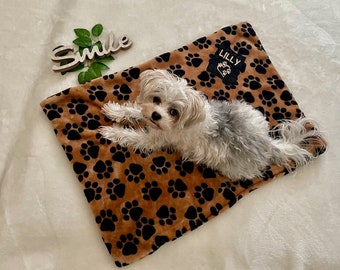 Personalisierbare Hundedecke Katzendecke flauschig bestickte Schlafdecke Spieldecke Welpendecke Pfoten Kuschelhörnchen Schlafhörnchen