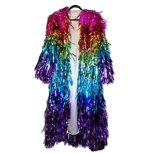 Holographic outlet fringe jacket