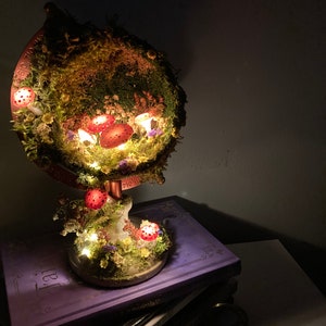 Little Red Amuscaria Fairy Globe - Mushroom lamp, Mushroom decor, Fairy Lamp, Pilzlampe, Fairy House, Mushroom night light, Lamp Champignon