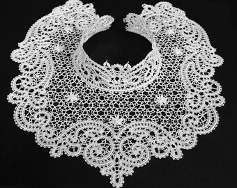 Women's lace collar luxury rare