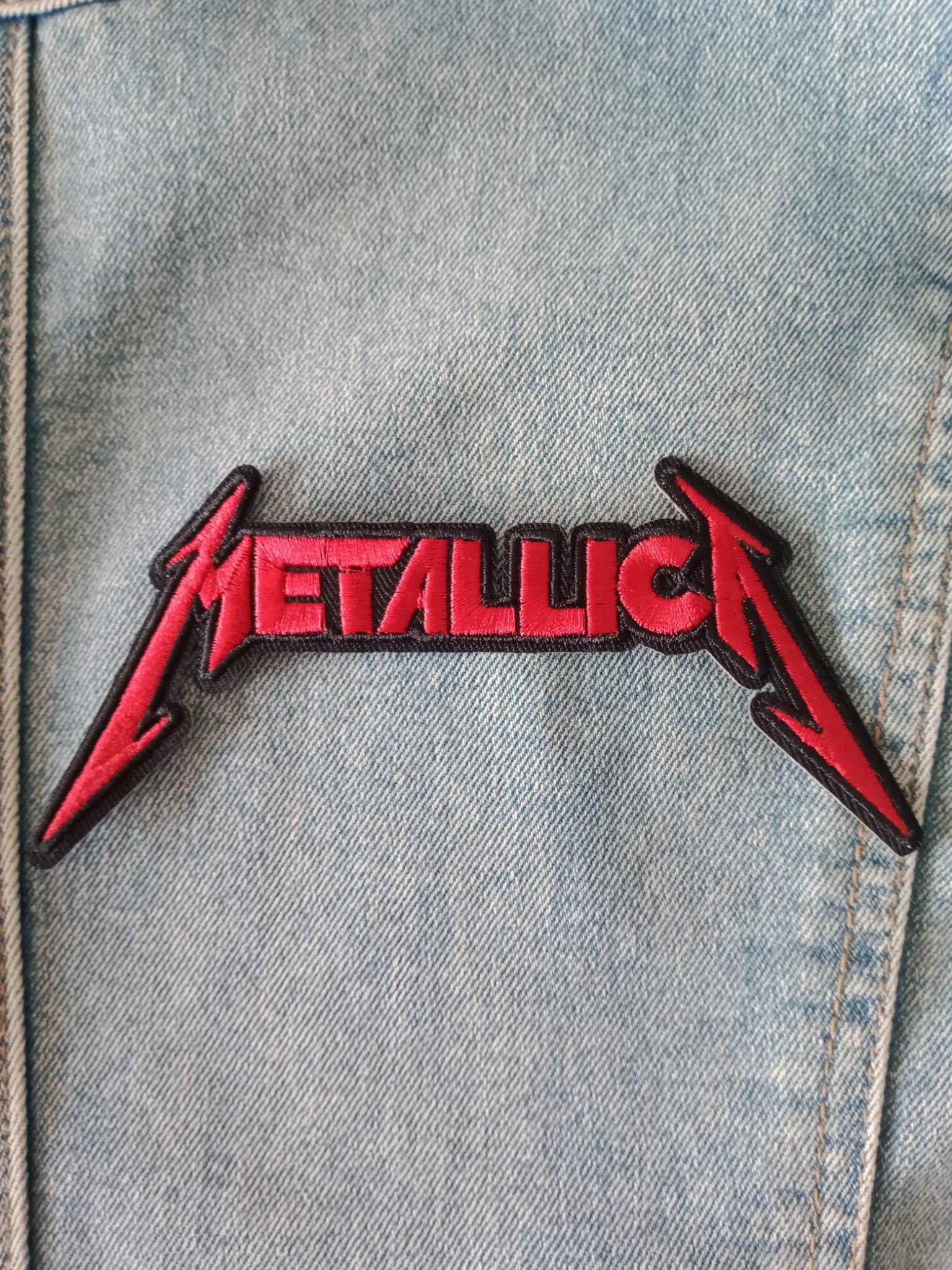 Red Metallica patch