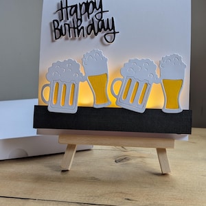 Tarjeta de cumpleaños con cervezas iluminadas, tarjeta personalizada para papá, hermano, abuelo o amigo.