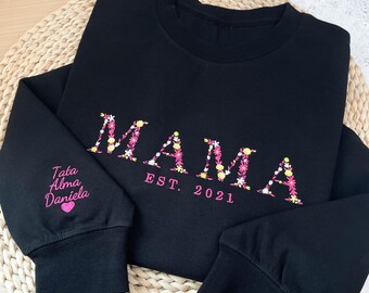 Individuell gesticktes Mama-Sweatshirt mit dem Namen der Kinder auf dem Ärmel | Rundhalsausschnitt Mama EST | Geschenk für Mama | Muttertagsgeschenk