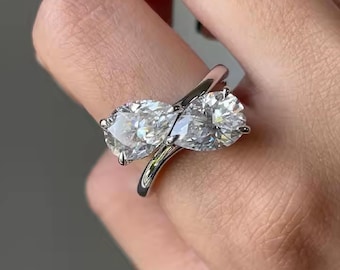 Toi Et Moi Ring, Pear Cut Moissanite Diamond Ring, 14K Solid Gold Wedding Ring, Two Stone Ring, Anniversary Gift Ring, Promise Ring For Her