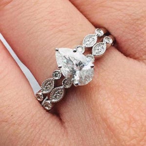 Vintage Art Deco Moissanite Bridal Set: 2 Ct Pear Cut Wedding Ring