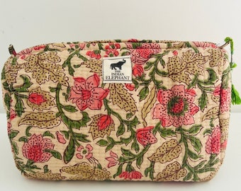 Waterproof Cotton Quilted Wash Bag set | Block Printed | Makeup Bag| Waterproof | Toiletry Bag | Cosmetic Bag | Christmas gifts | Travel bag